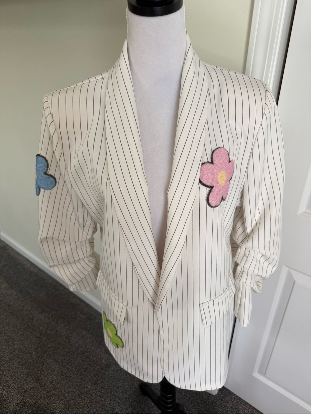 Trendy boutique White Pinstripe Blazer with Colorful Flower Patches